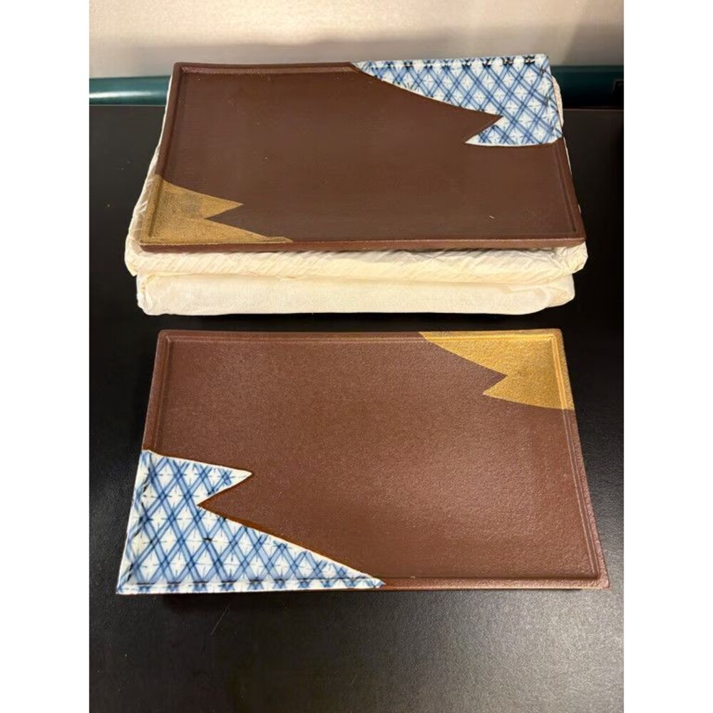 Japanese Yakizara Grill Plates Set Iron Brown Gold Blue Corner Kiri Wood Box